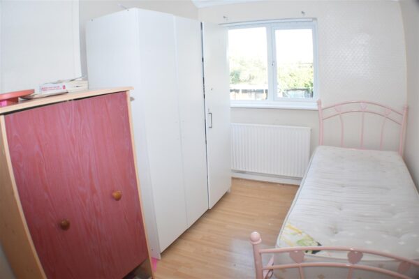 Brimsdown Avenue, Enfield