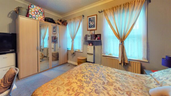 Albany Road, London, N18