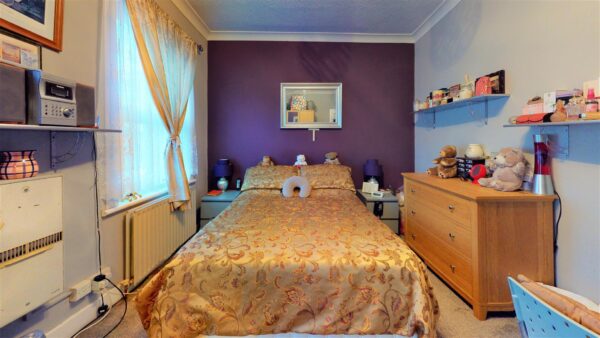 Albany Road, London, N18