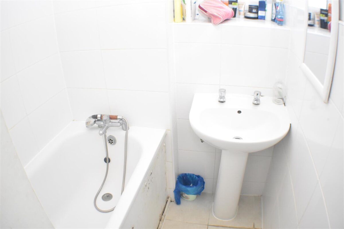 Frampton Park Road, London, E9