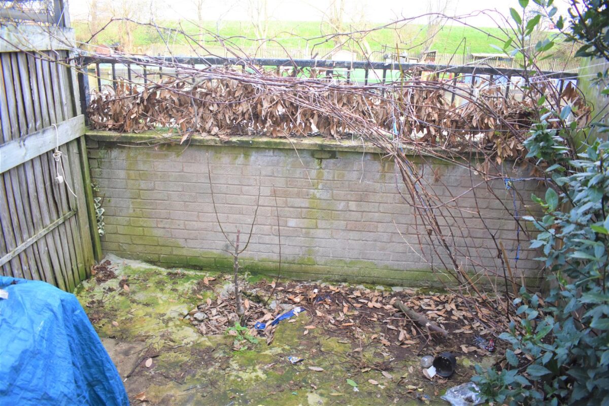 Lemsford Close, Grovelands Road, London, N15
