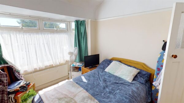 Rugby Avenue, London, N9 9EP