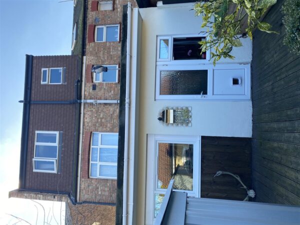 Aberdeen Road, London, N18