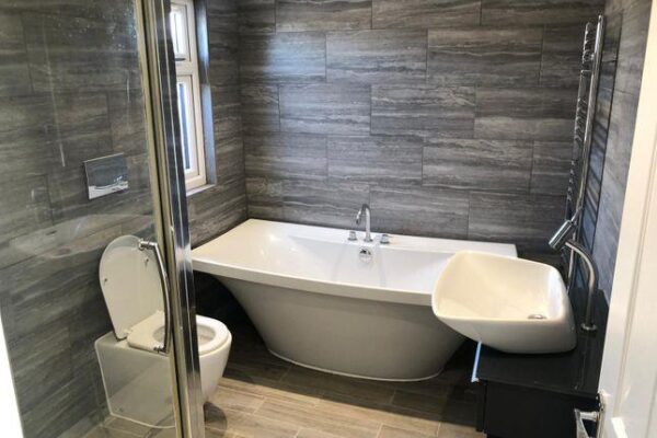 Eighth Avenue, London E12