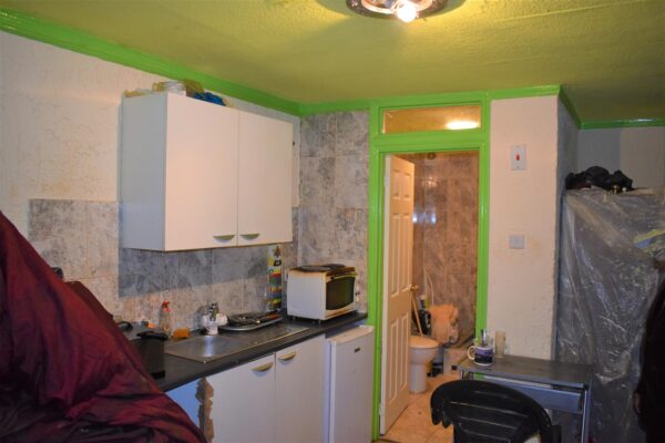 Lemsford Close, Grovelands Road, London, N15