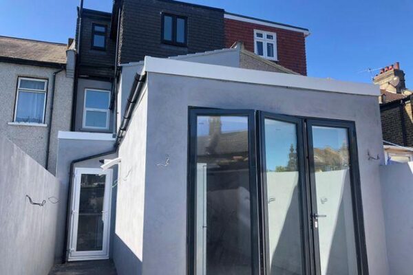 Eighth Avenue, London E12