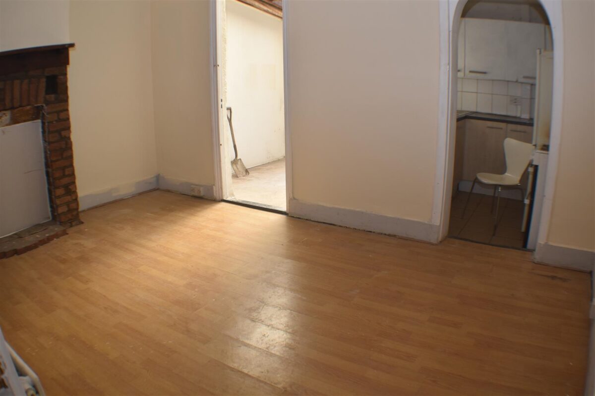 Tramway Avenue, London