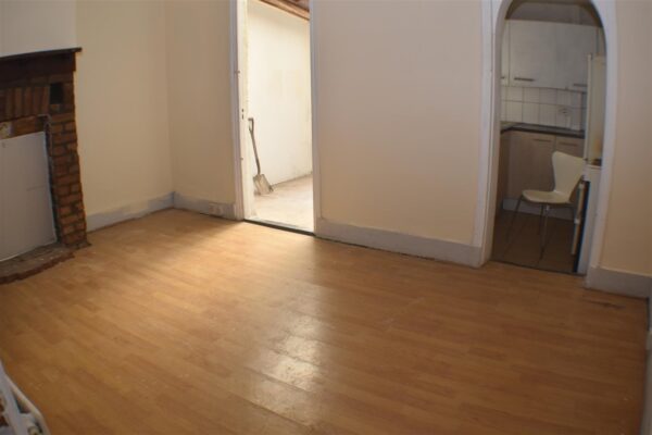 Tramway Avenue, London