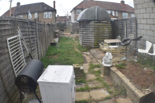 Tramway Avenue, London