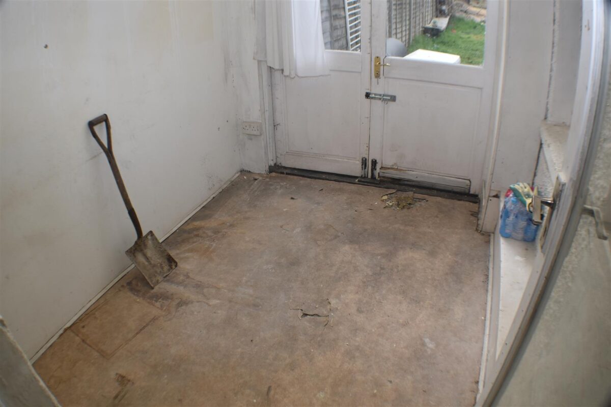 Tramway Avenue, London