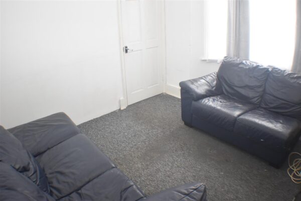 Tramway Avenue, London