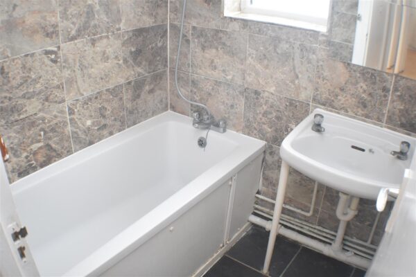 Sherborne Avenue, Enfield EN3