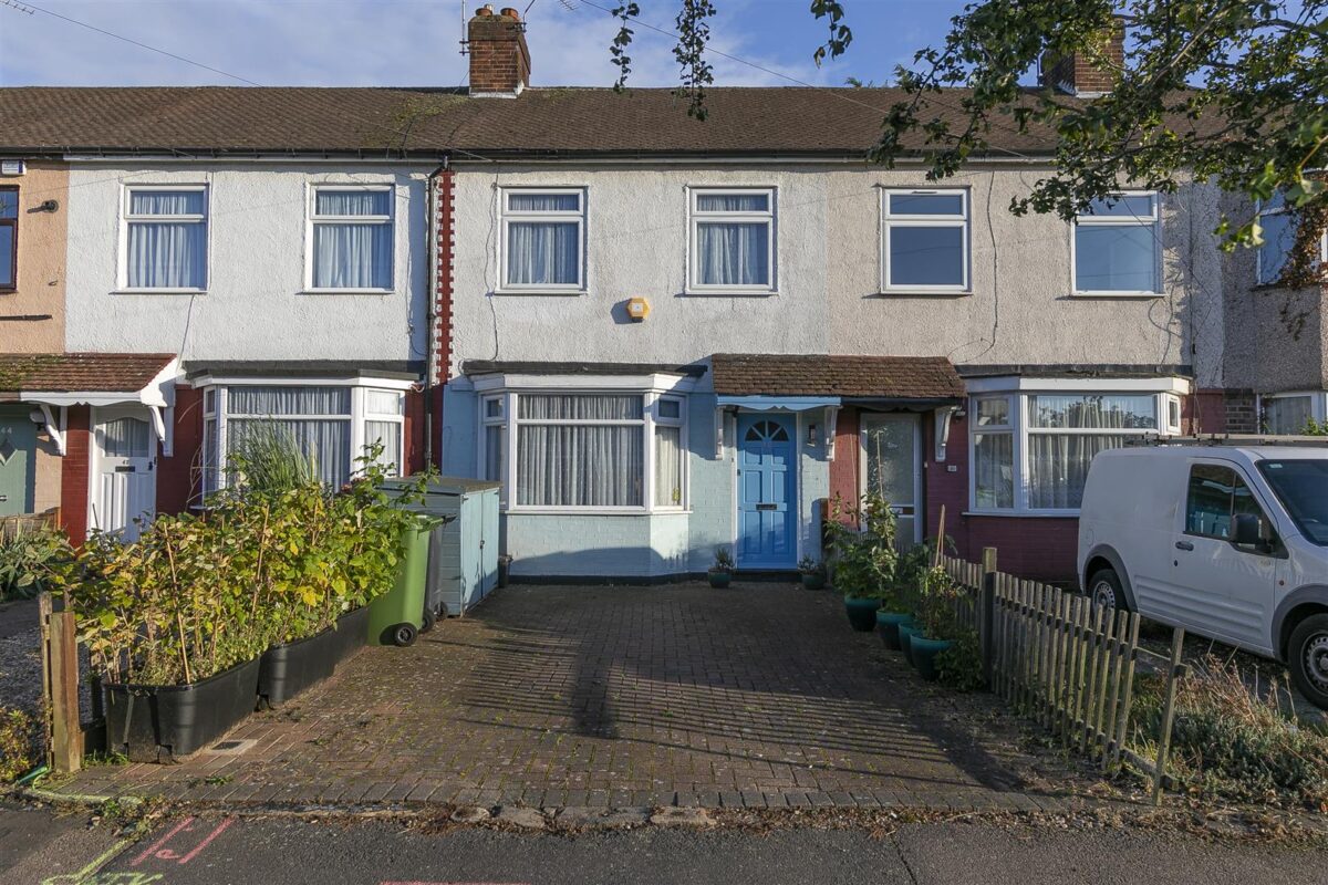 Northfield Road, Waltham Cross EN8