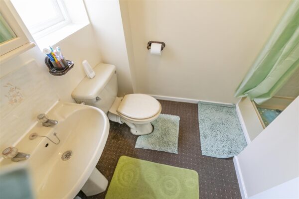 Swaythling Close, London N18