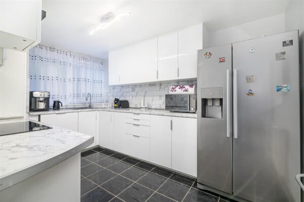 Robert burns house, Northumberland Park, N17