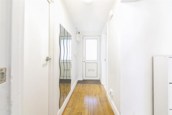 Robert burns house, Northumberland Park, N17