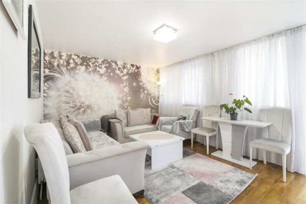 Robert burns house, Northumberland Park, N17