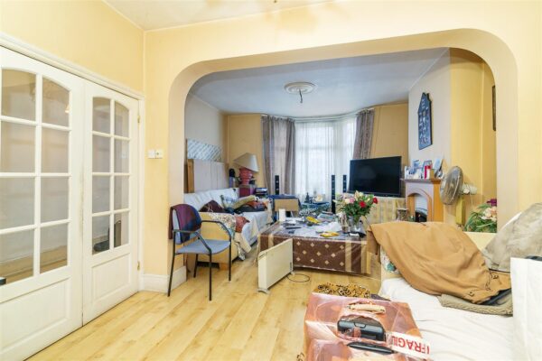 Chesterton Terrace, London