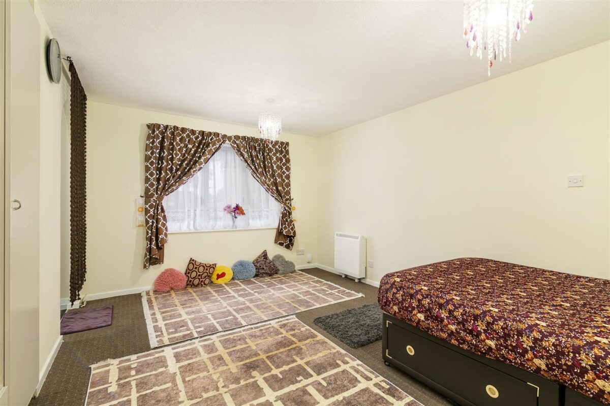 Swaythling Close, London