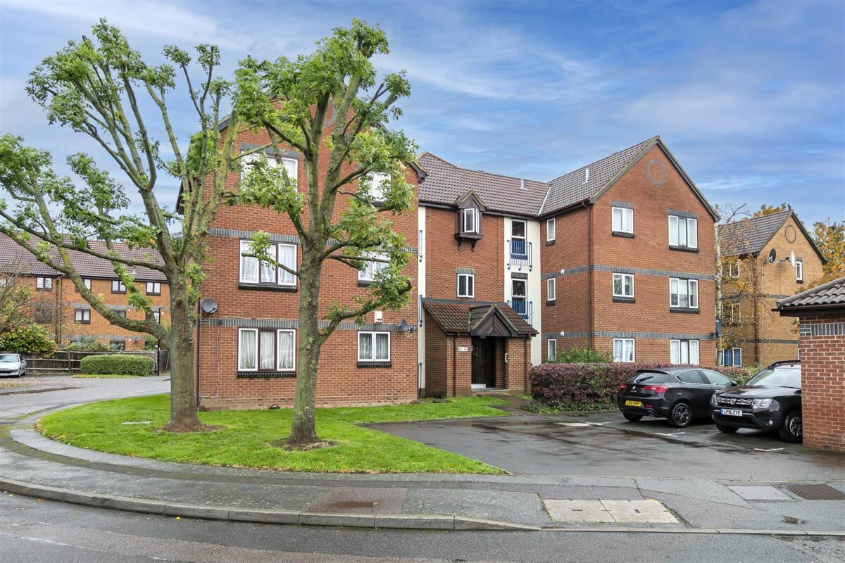 Swaythling Close, London