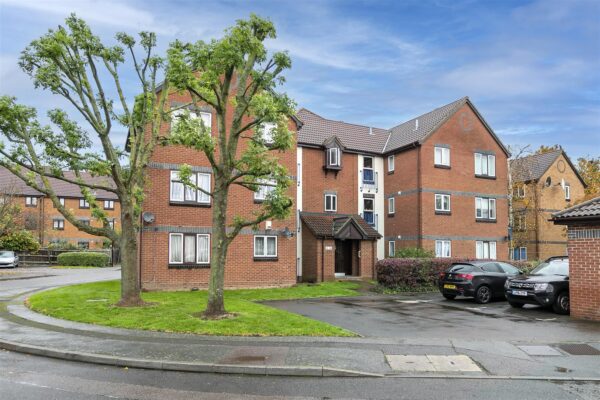 Swaythling Close, London