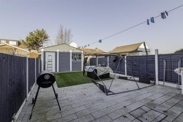 Great Cambridge Road, London N18