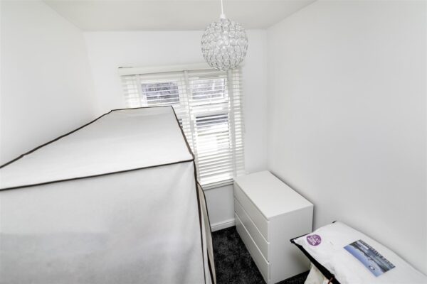 Great Cambridge Road, London N18