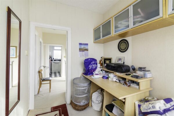 Bury Street West, London N9