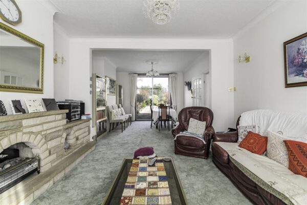 Bury Street West, London N9