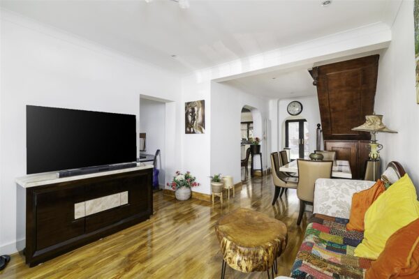 Eleanor Road, Waltham Cross