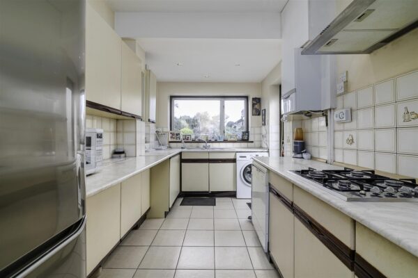 Bury Street West, London N9