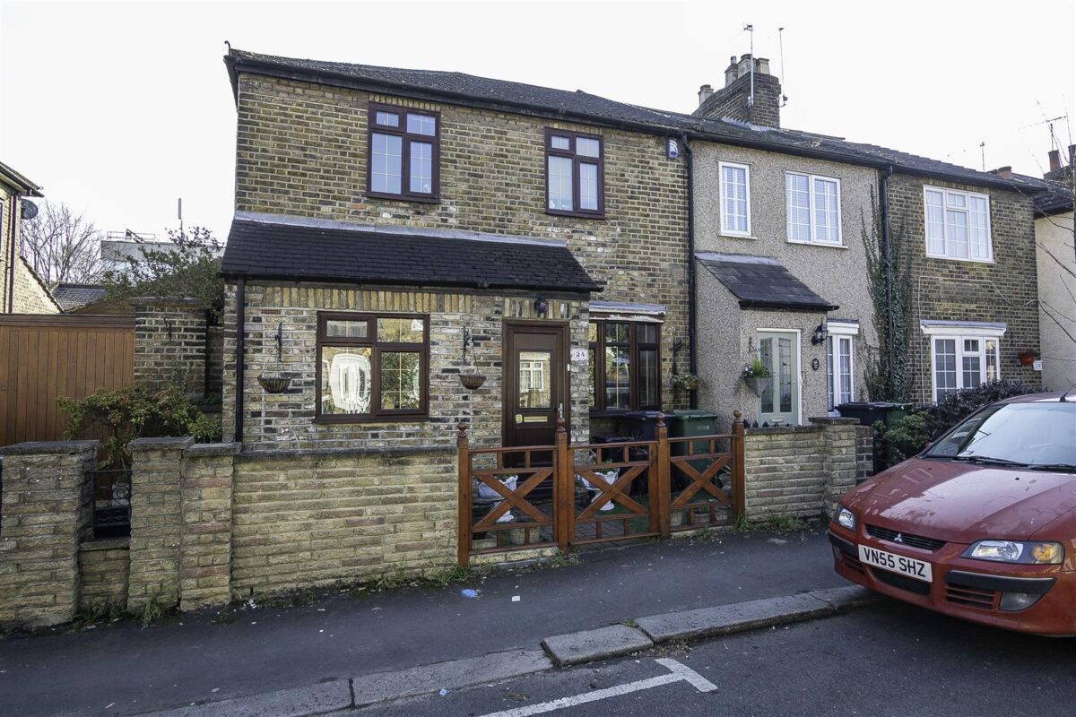 Eleanor Road, Waltham Cross