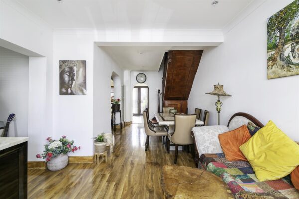 Eleanor Road, Waltham Cross