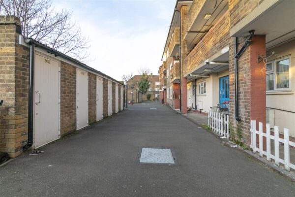 Hertford Road, Enfield EN3