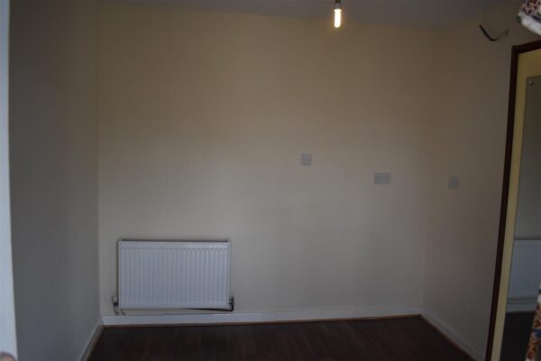 Stoneleigh Avenue, Enfield