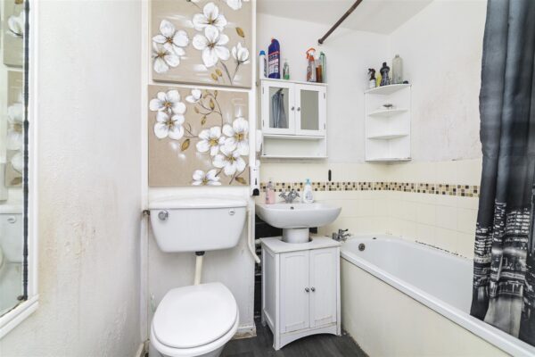 Thornley Close, London N17