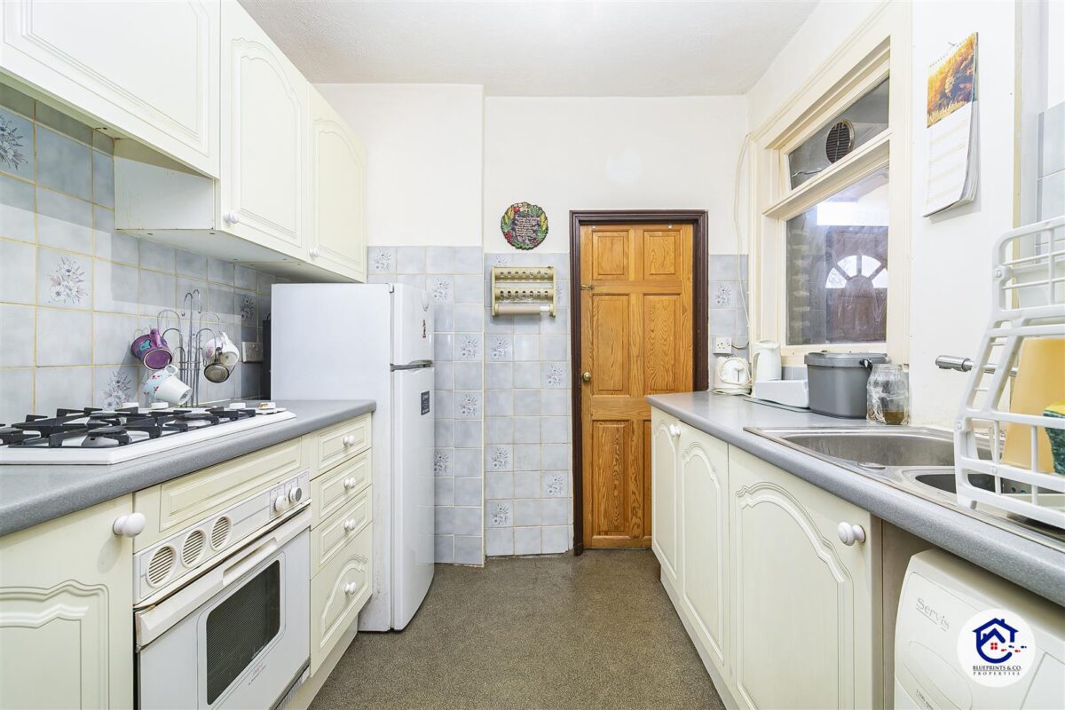 Morley Avenue, London