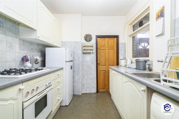 Morley Avenue, London