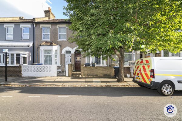 Morley Avenue, London