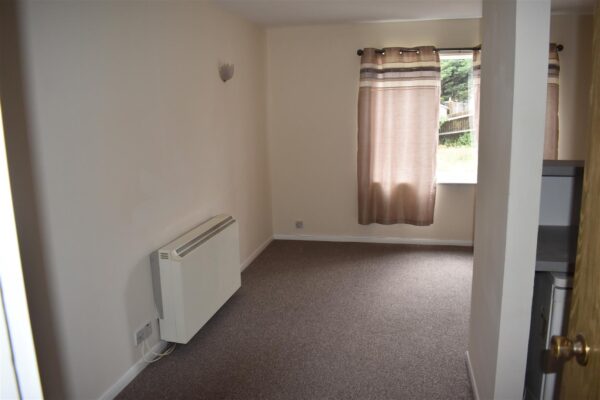 Grilse Close, London