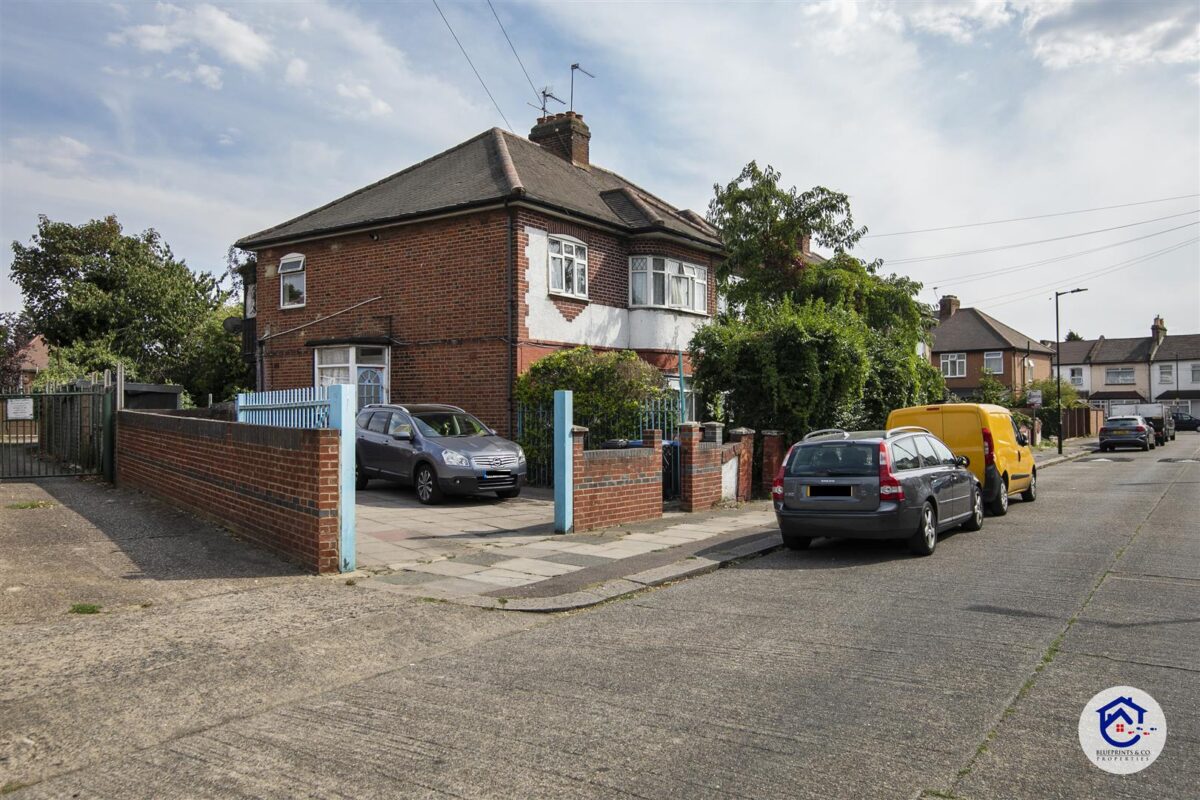 Craig Park Road, London N18