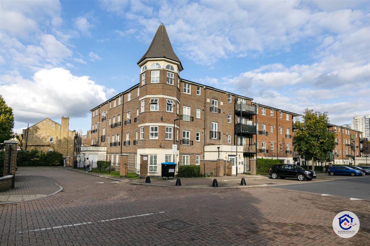 Gareth Drive, London N9