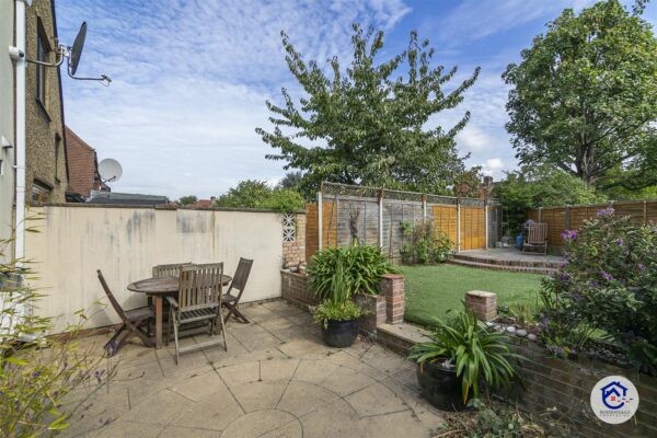 Haselbury Road London N9