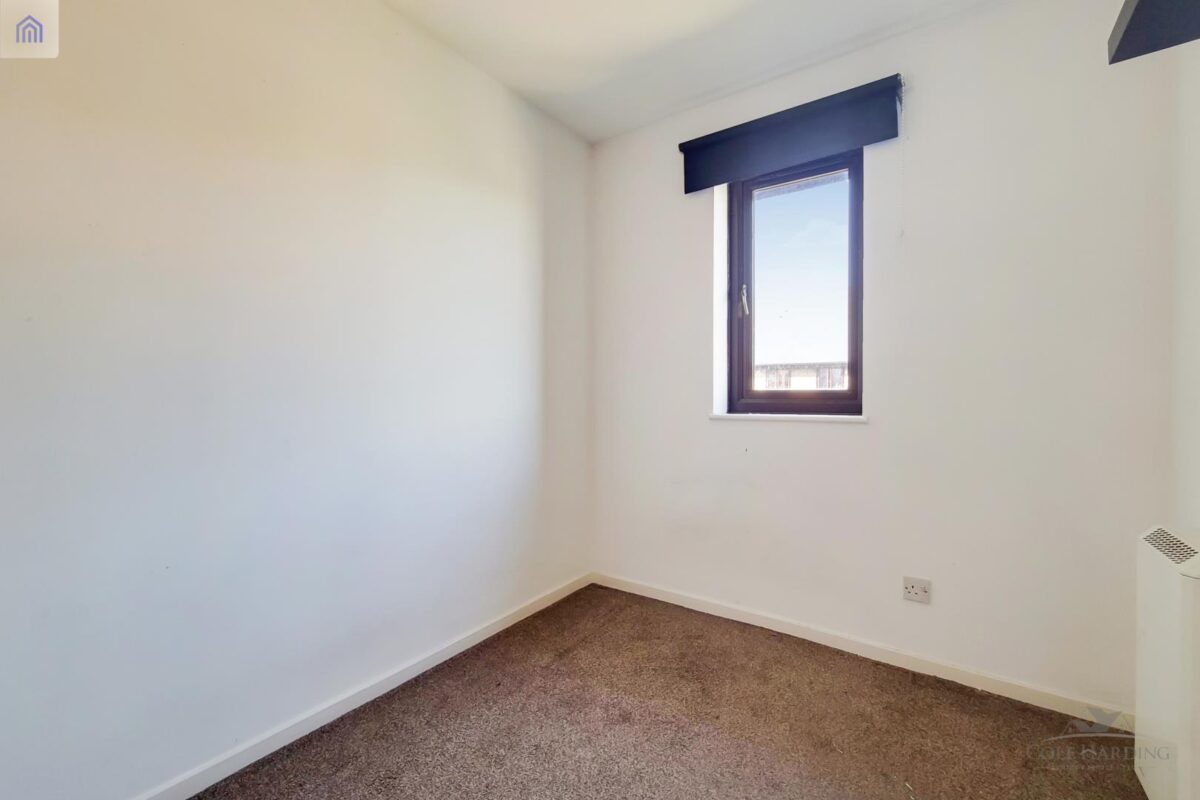 Riverside Close, London E5