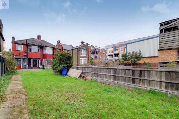 Shelbourne Road, London N17