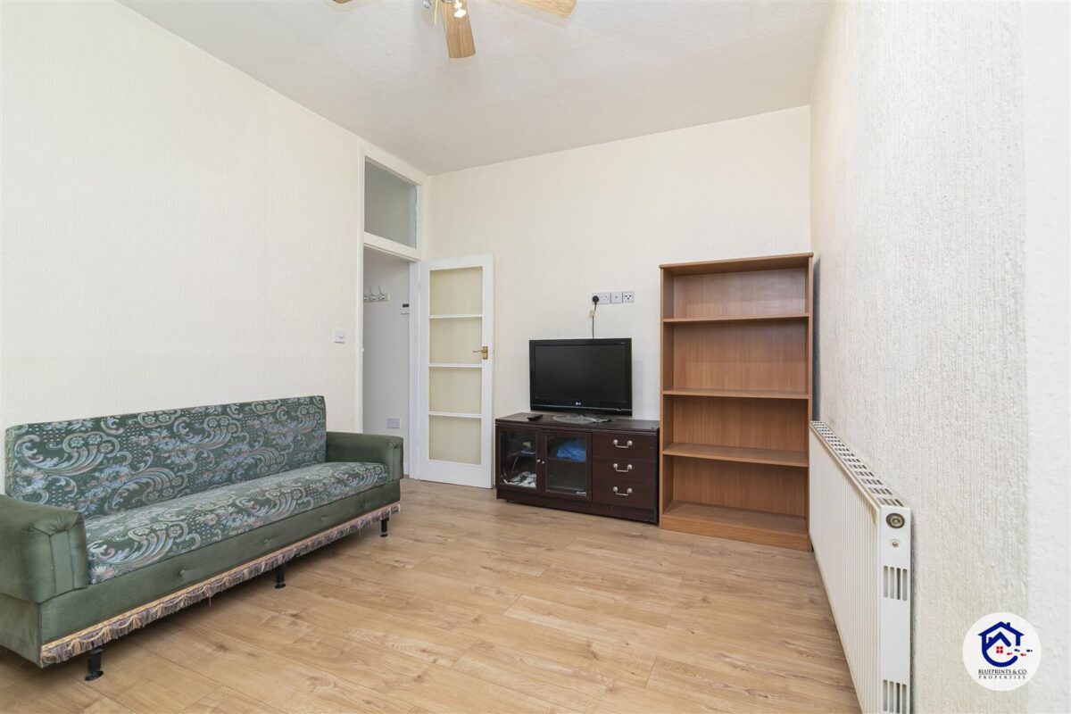 Dysons road, London N18