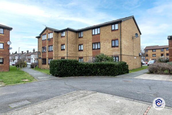 Acworth Close, London N9