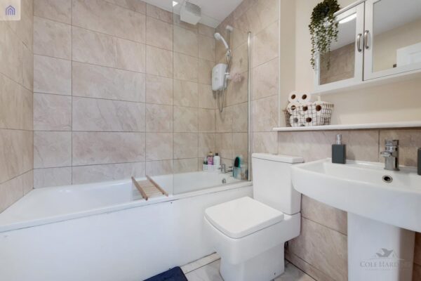 Creighton Road, London N17