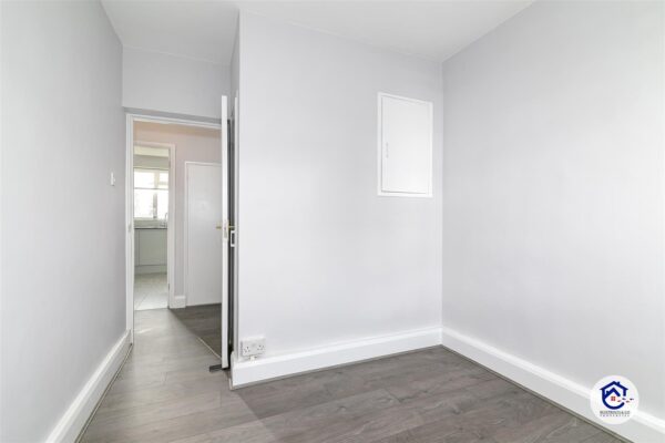 Merryhills Court, London N14