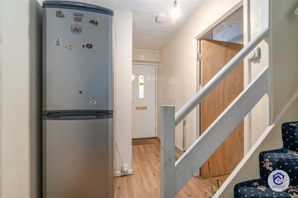 Grantham Gardens, Romford RM6